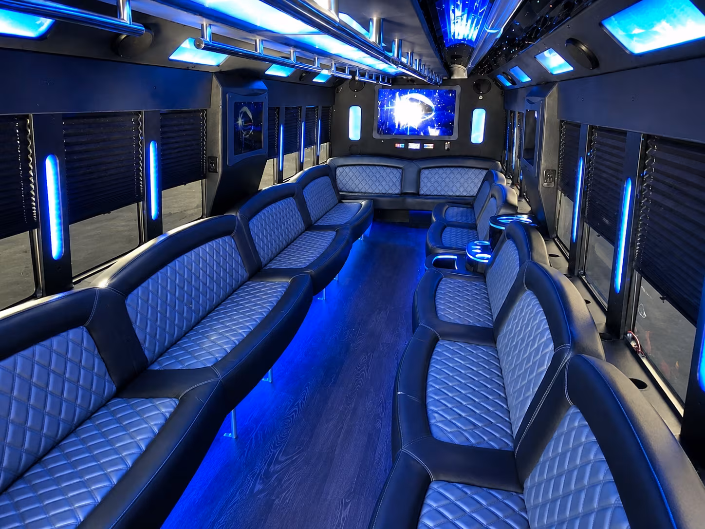 party buses and minibuses for ann arbor winery and wine bar trips